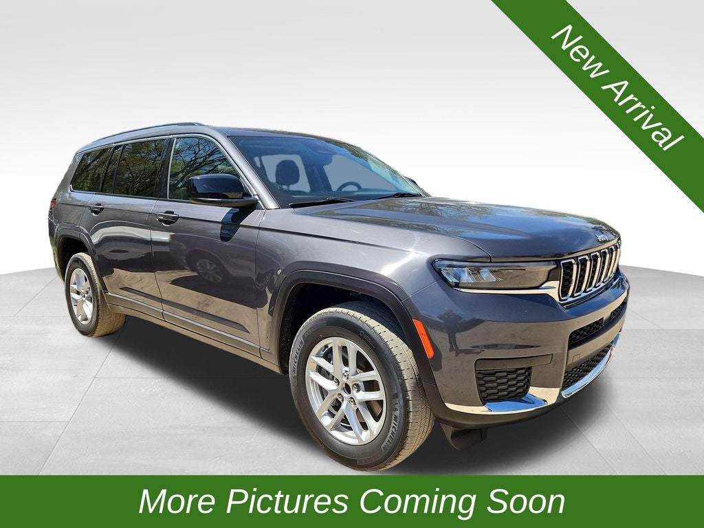 2022 Jeep Grand Cherokee L Laredo
