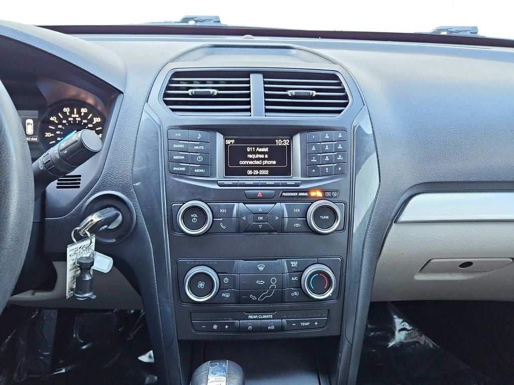 2019 Ford Explorer Base