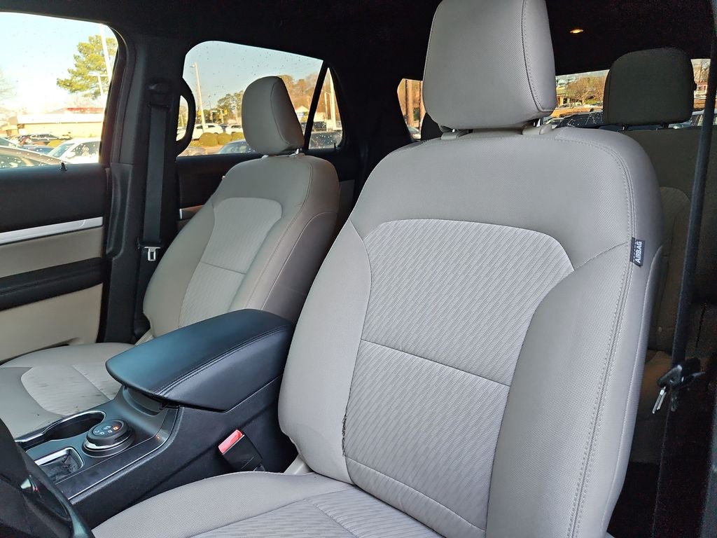 2019 Ford Explorer Base