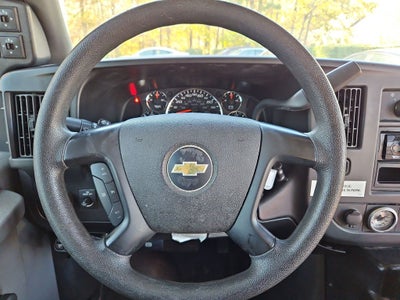 2013 Chevrolet Express 4500 Base Cutaway