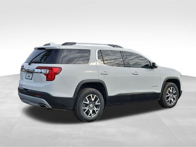 2023 GMC Acadia SLT w/ Preferred Package Sunroof