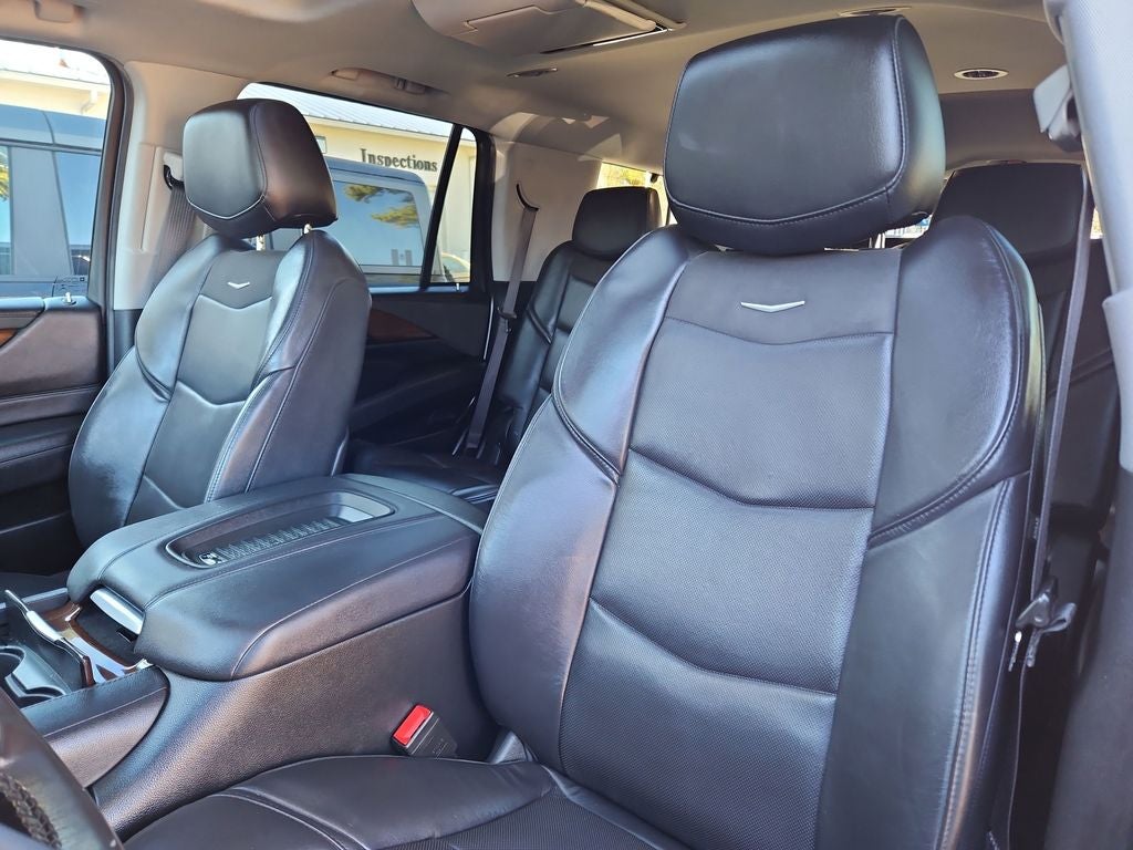 2020 Cadillac Escalade Premium Luxury