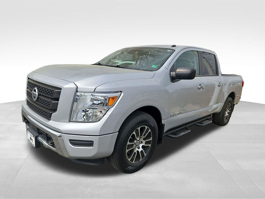 2021 Nissan Titan SV