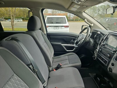 2021 Nissan Titan SV