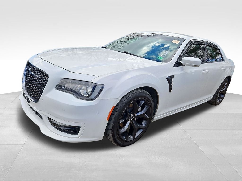 2022 Chrysler 300 Touring