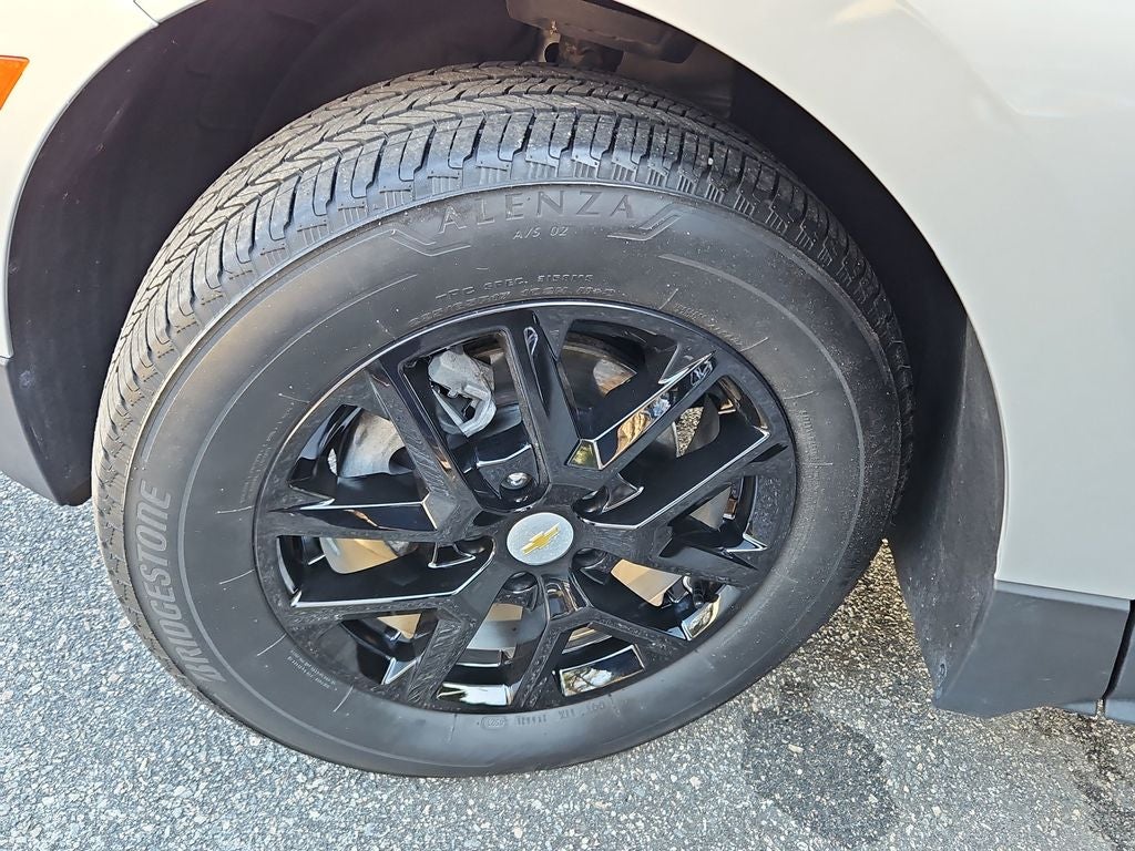 2022 Chevrolet Equinox LT w/ CONVENIENCE AND ADV. SAFETY PCKG