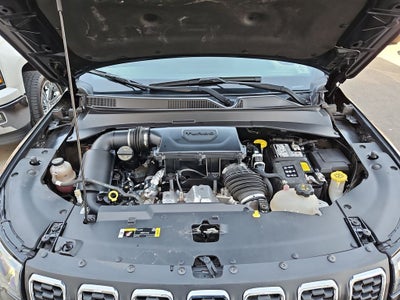 2024 Jeep Compass Latitude w/ enhanced Black Crystal Pearlcoat