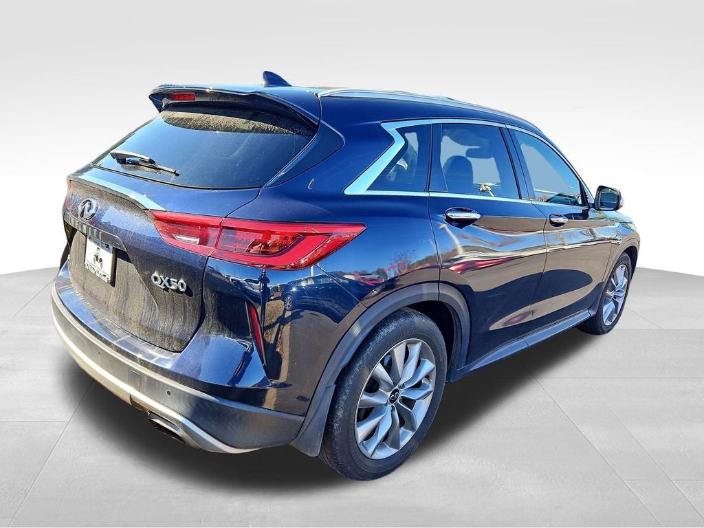 2020 INFINITI QX50 LUXE NAVIGATION AND HEATED SEATS