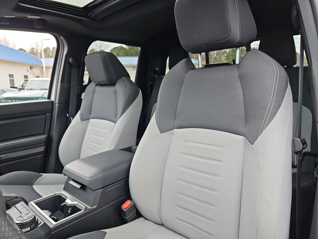2025 Toyota Tacoma TRD Off-Road w/SUNROOF