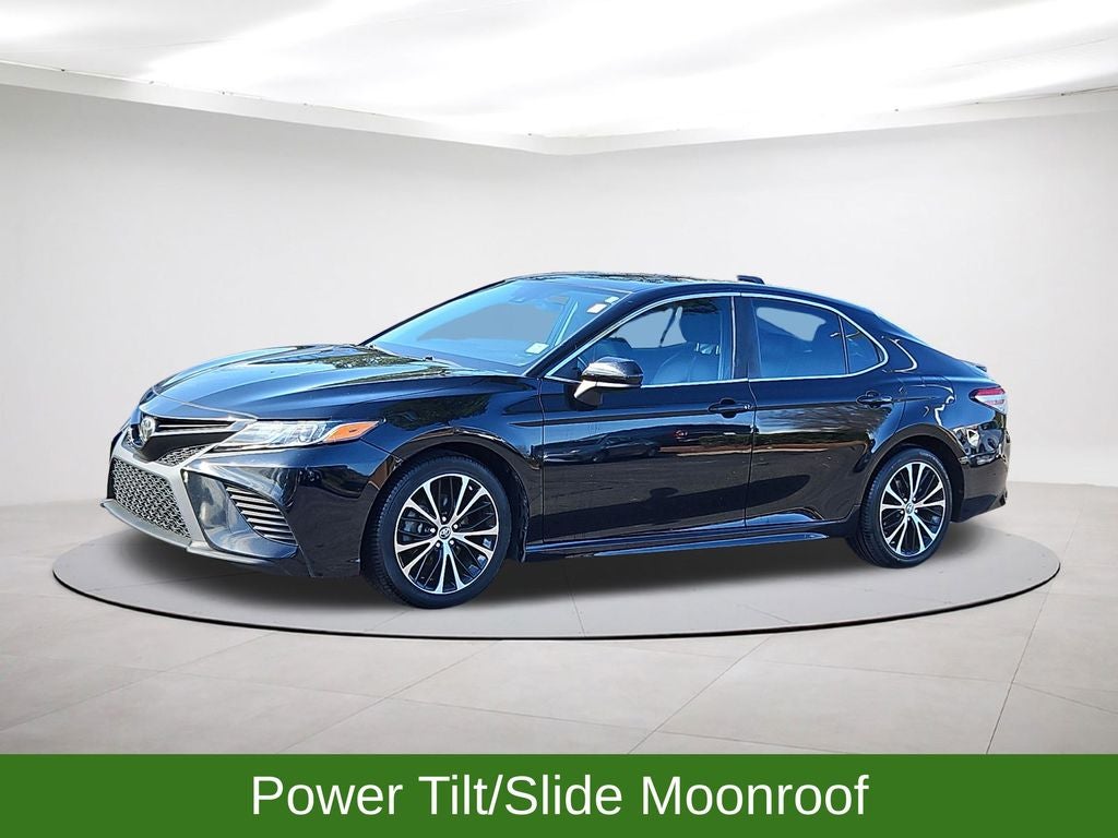 2019 Toyota Camry SE