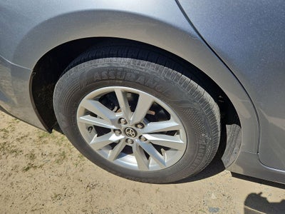 2025 Toyota Camry LE Hybrid