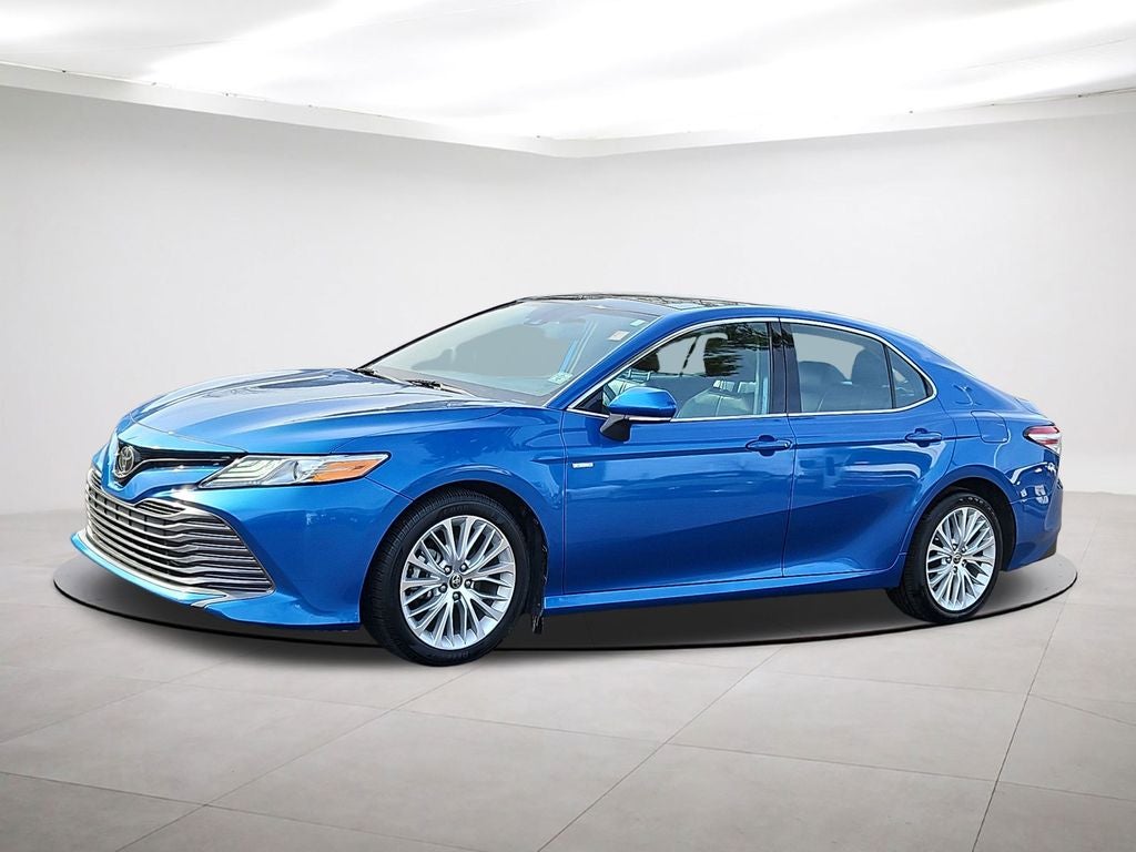 2020 Toyota Camry XLE PANORMIC SUNROOF