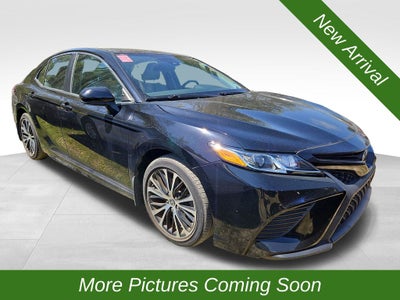 2020 Toyota Camry SE