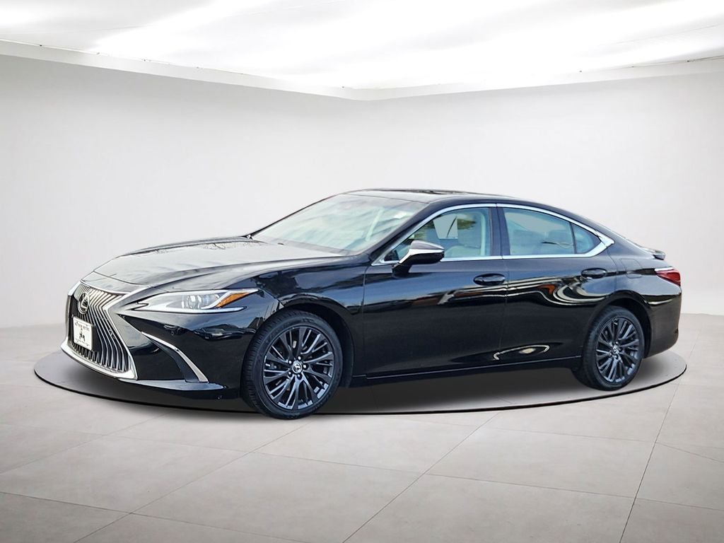 2021 Lexus ES 250 Premium Package w/ Blind Spot Assist and Intuitive