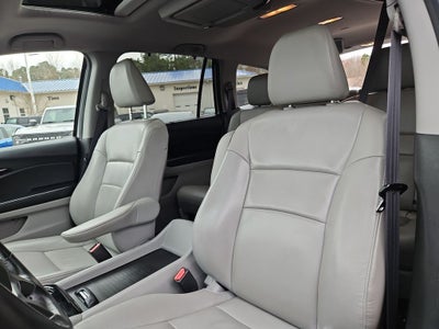 2020 Honda Pilot Touring 8 Passenger