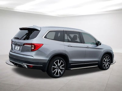 2020 Honda Pilot Touring 8 Passenger