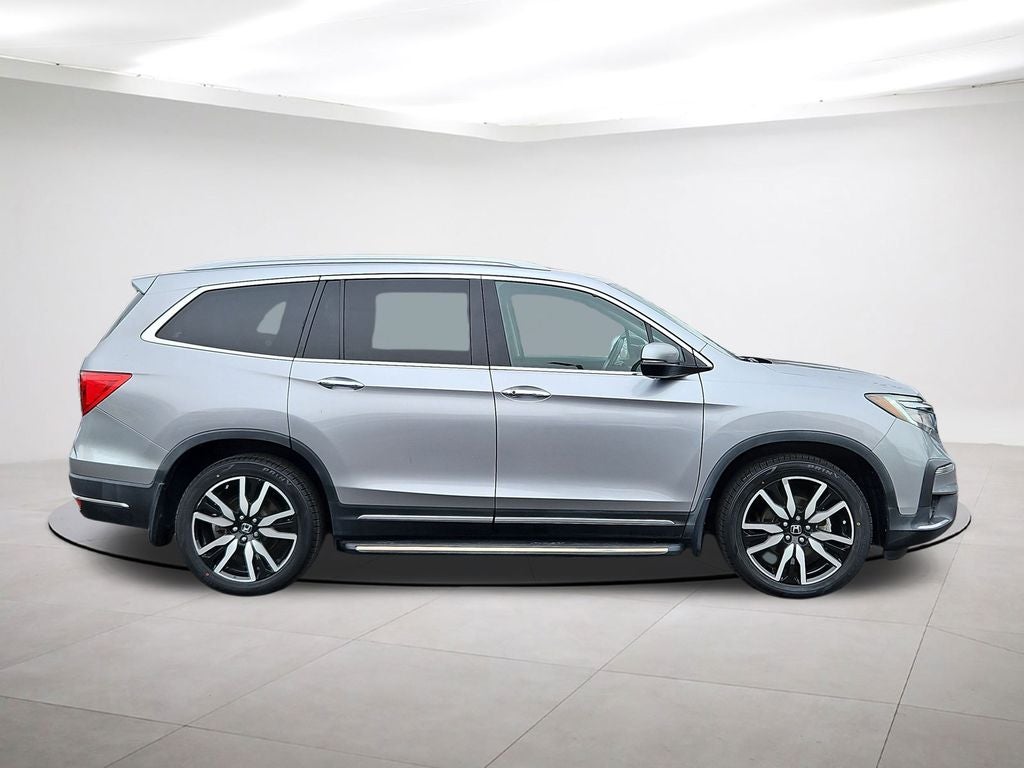 2020 Honda Pilot Touring 8 Passenger