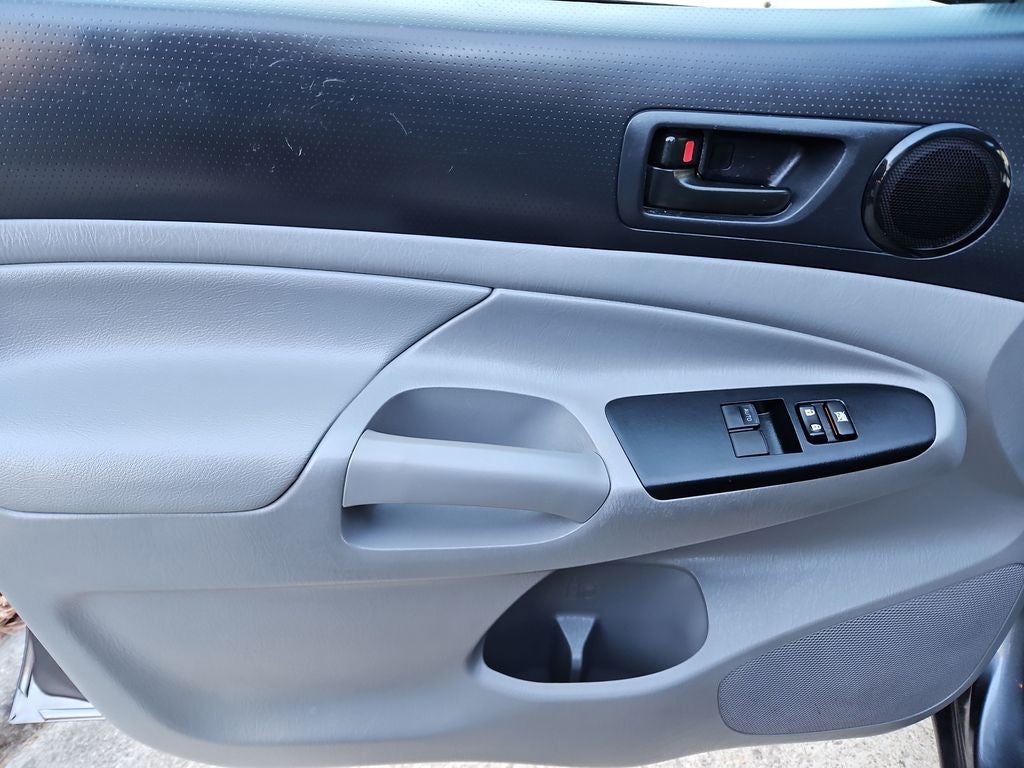 2014 Toyota Tacoma Base