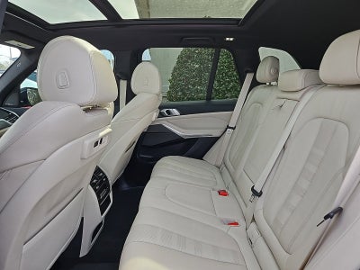 2021 BMW X5 xDrive40i w/ Premium Pkg. Nav & Panoramic Sunroof