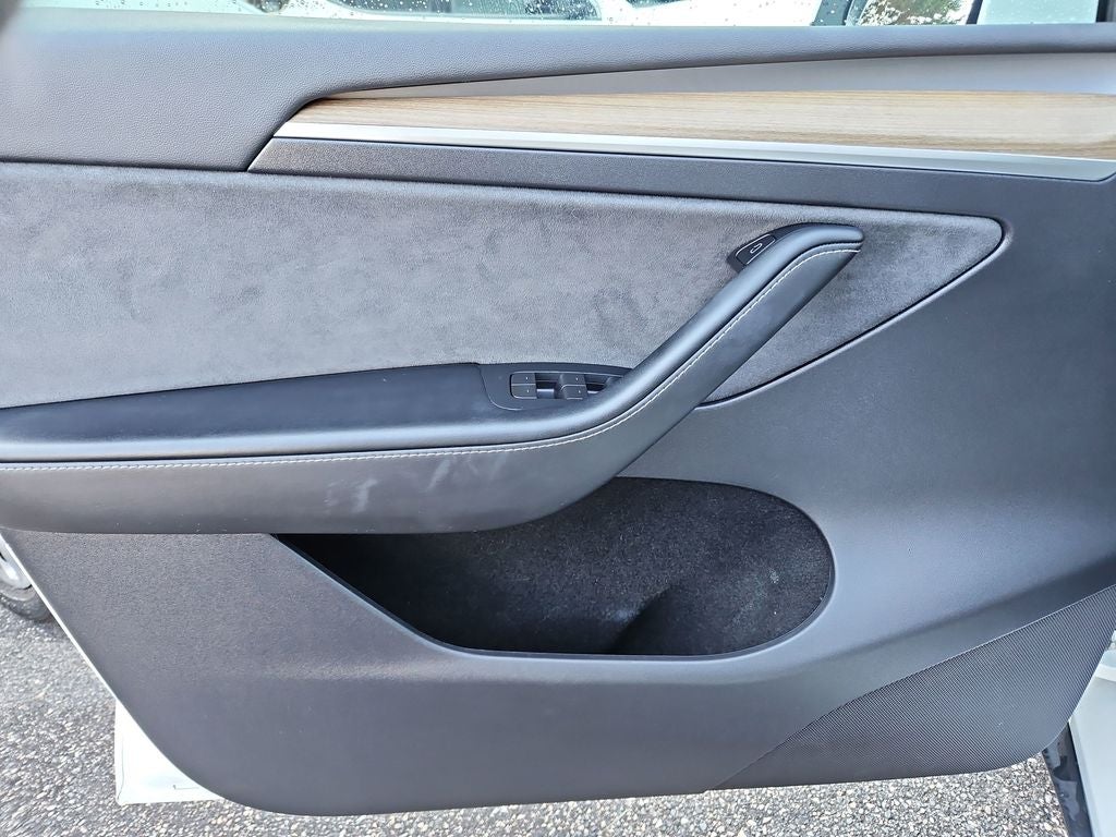 2023 Tesla Model Y Performance Self Driving