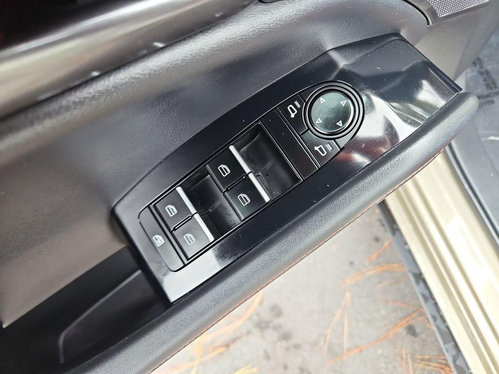 2024 Mazda Mazda3 2.5 Carbon Turbo