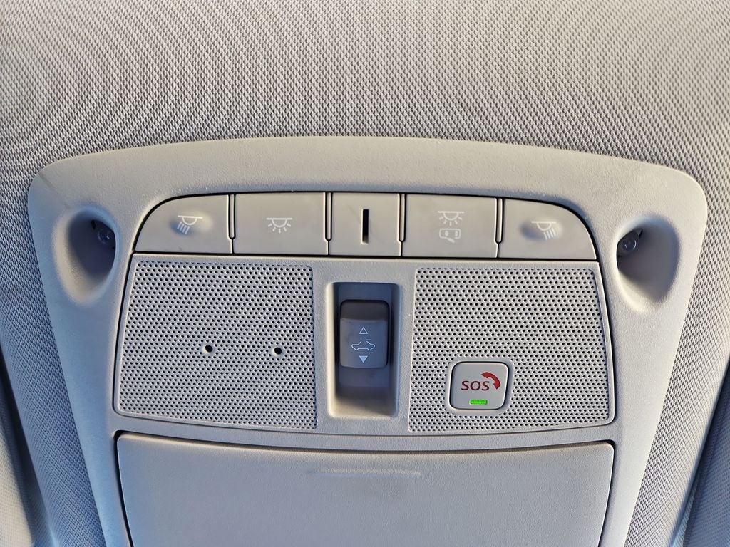 2022 INFINITI Q50 Luxury