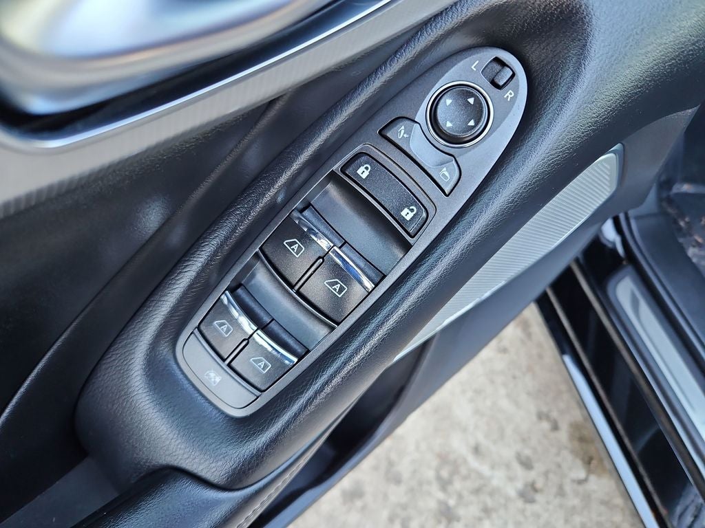 2022 INFINITI Q50 Luxury