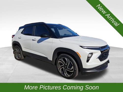 2026 Chevrolet TrailBlazer RS Panoramic Sunroof w/ Convenience Package