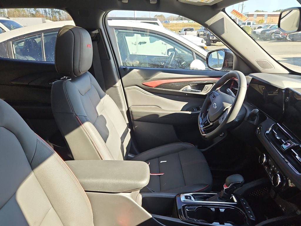 2026 Chevrolet TrailBlazer RS Panoramic Sunroof w/ Convenience Package