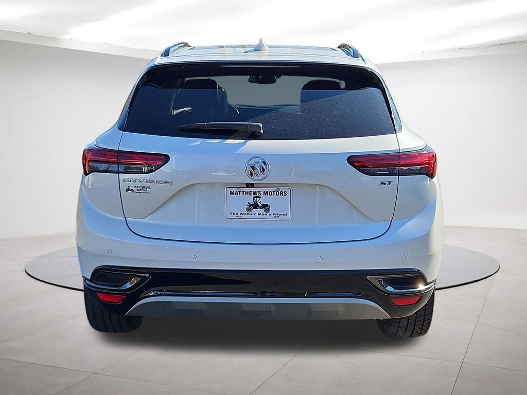 2023 Buick Envision Essence w/ Sport Touring PCKG and PANO ROOF