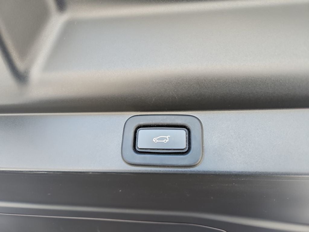 2023 Land Rover Range Rover SE LWB 7 Passenger