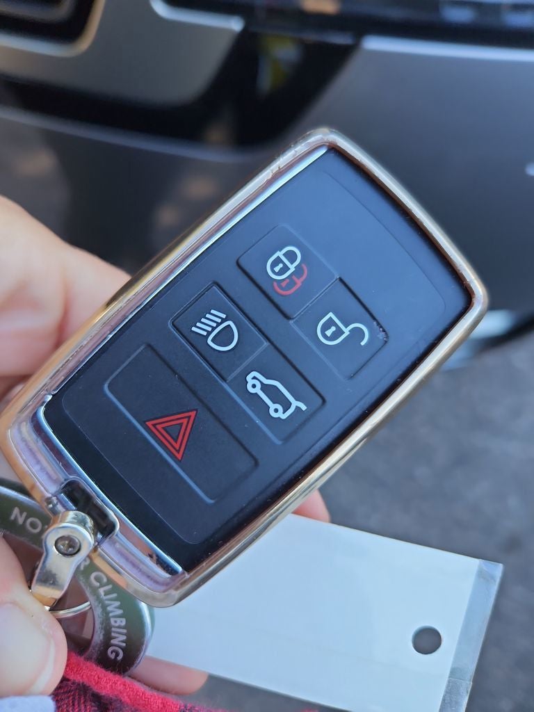 2023 Land Rover Range Rover SE LWB 7 Passenger