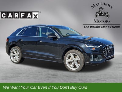 2022 Audi Q8 55 Premium quattro