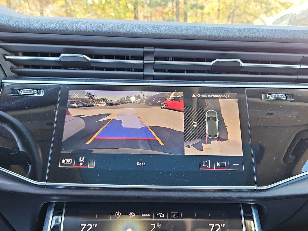 2022 Audi Q8 55 Premium quattro