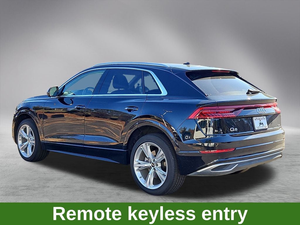 2022 Audi Q8 55 Premium quattro