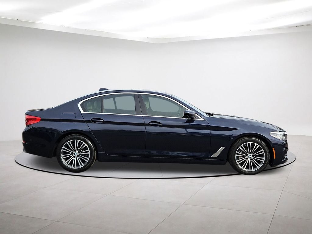 2019 BMW 5 Series 540i PREMIUM w/DRIVER AND PARKING ASSIST PLUS PACKAGE