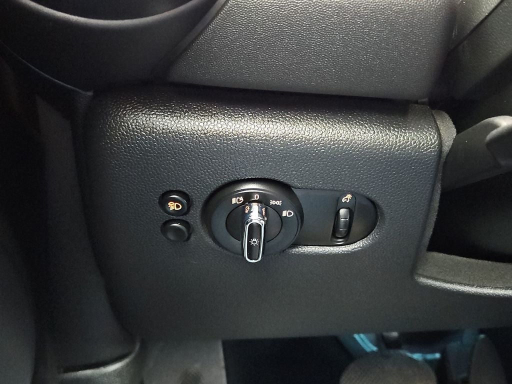 2024 MINI Cooper Base