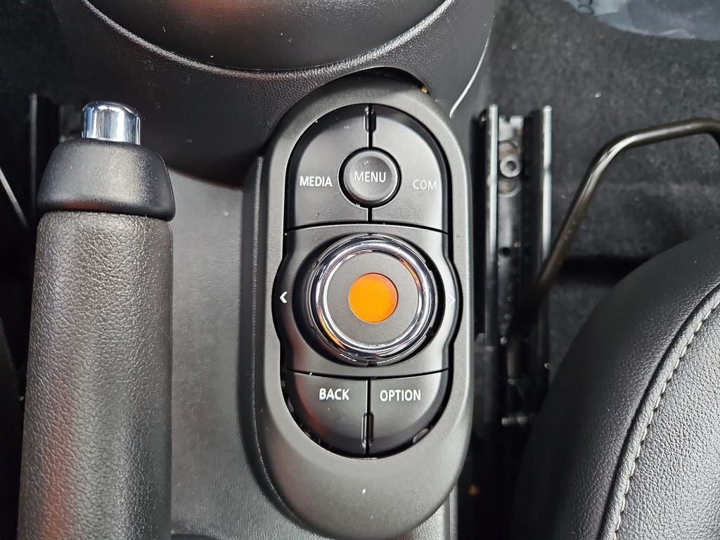 2021 MINI Cooper Oxford Edition w/PANO ROOF, 1 OWNER