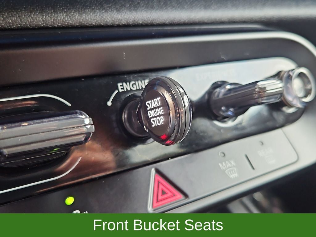 2025 MINI John Cooper Works Countryman Iconic