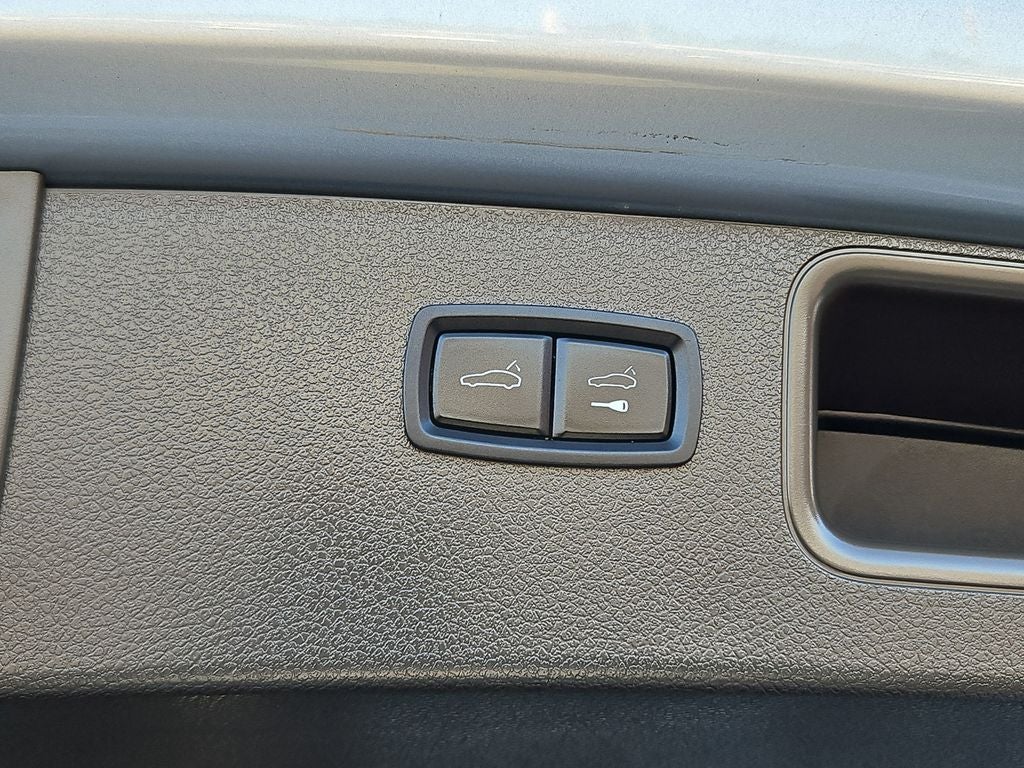 2017 Porsche Macan Base