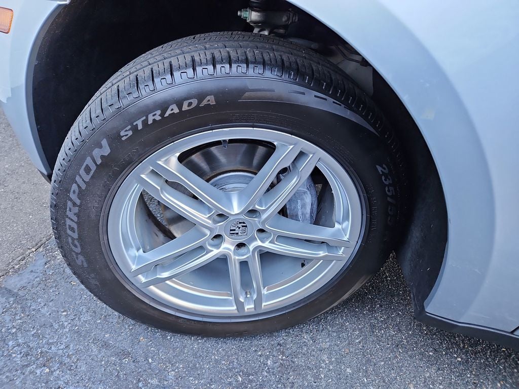 2017 Porsche Macan Base