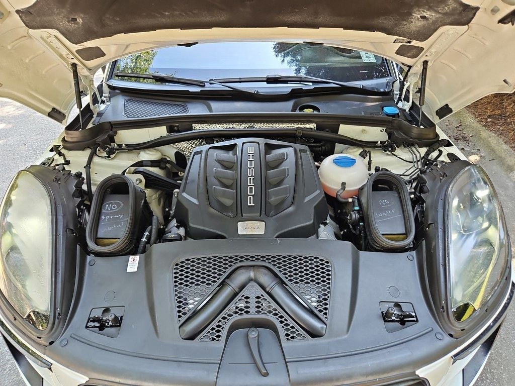 2018 Porsche Macan GTS Premium Package Plus