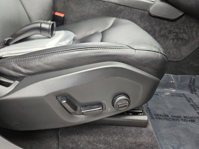2022 Volvo XC90 T5 Momentum