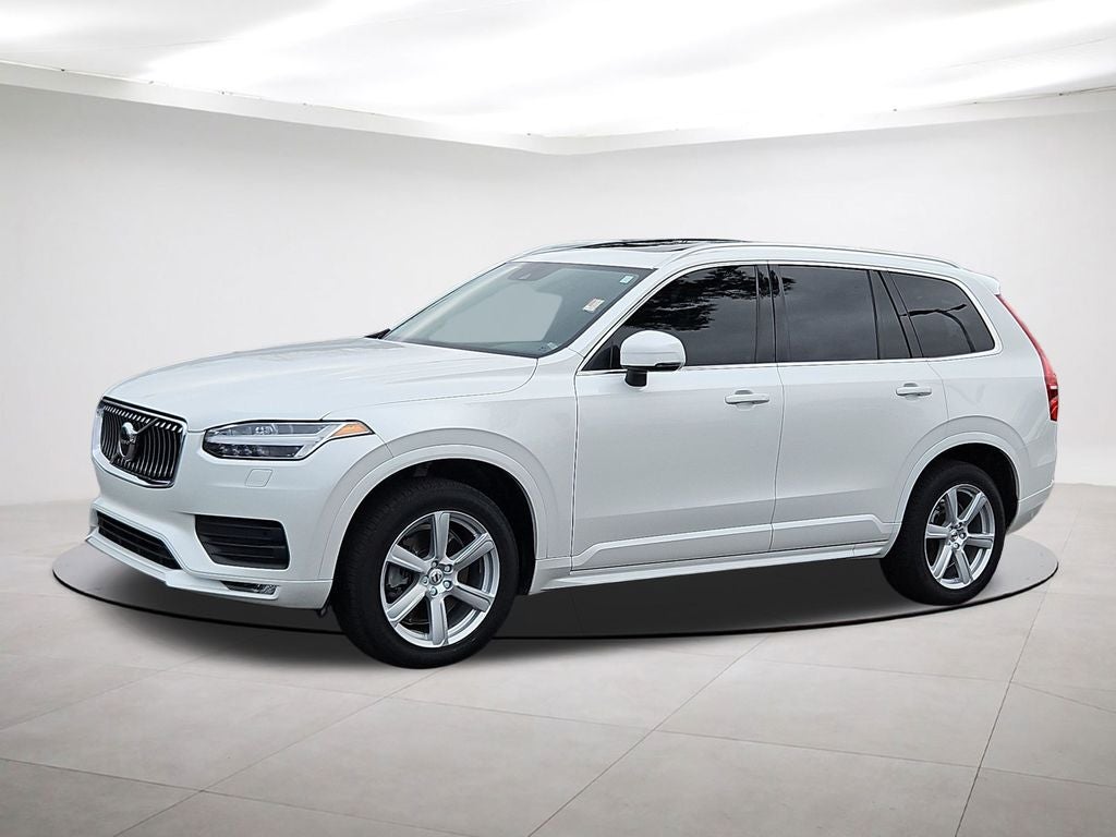 2022 Volvo XC90 T5 Momentum