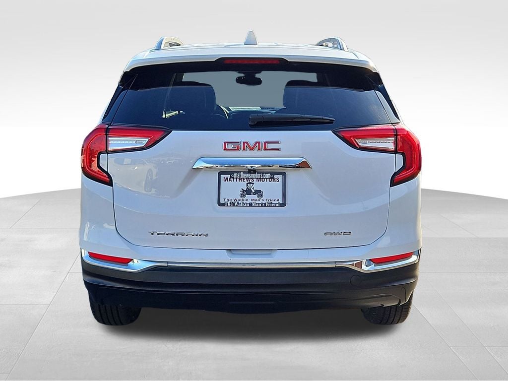 2024 GMC Terrain SLT