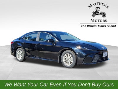 2025 Toyota Camry LE