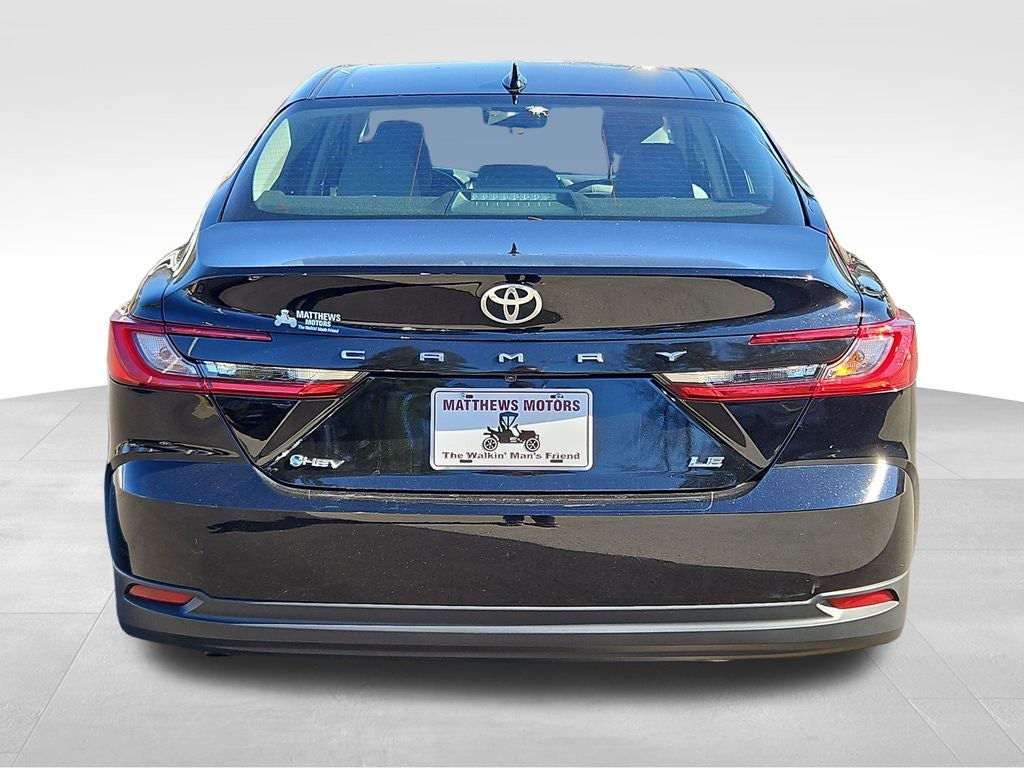 2025 Toyota Camry LE