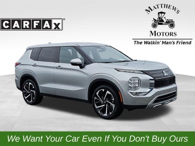 2024 Mitsubishi Outlander SE