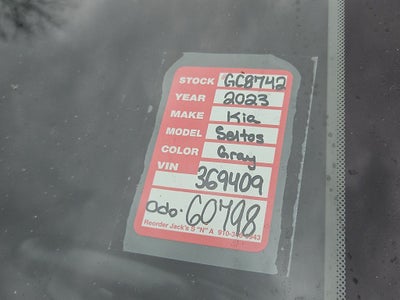 2023 Kia Seltos S