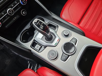 2023 Alfa Romeo Giulia Veloce